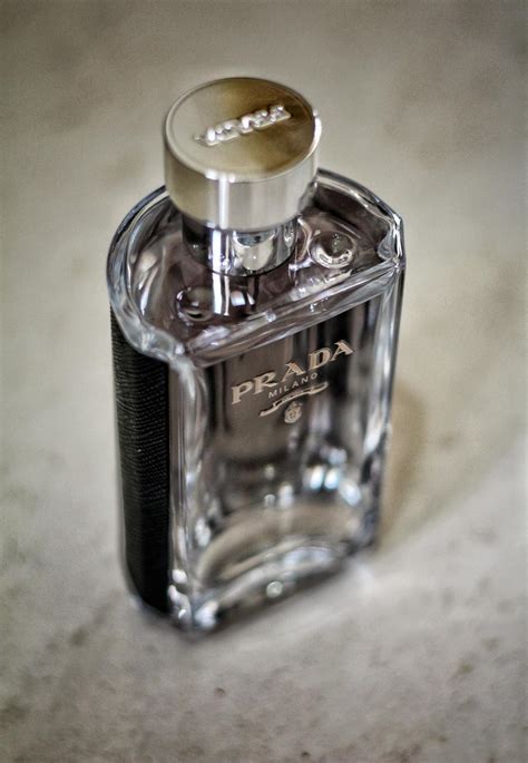 contura prada uomo|prada l'homme perfume.